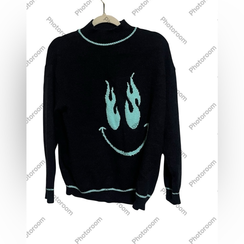 Adika Sweater Sz M/L